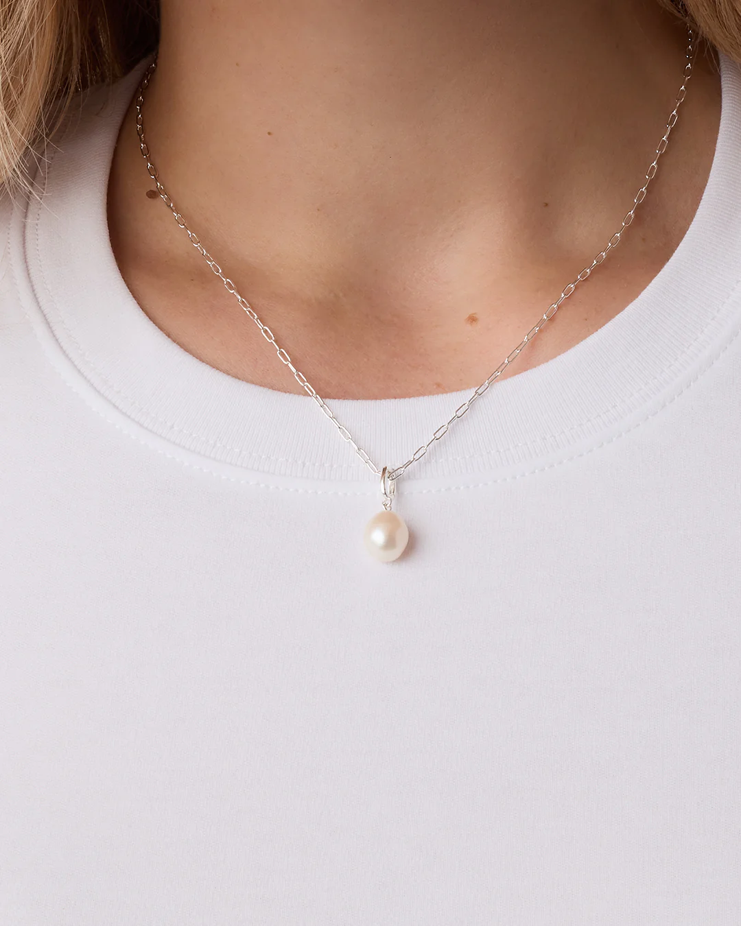 Pearl Parker Charm - Image 6